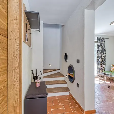 Stari Malni, - Vacation Stari Malni Semesterbostad