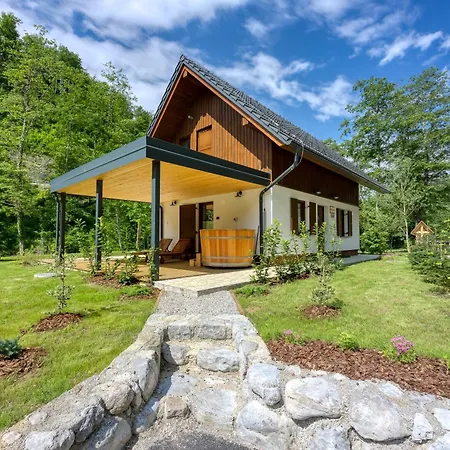 Stari Malni, - Vacation Stari Malni Holiday home Osilnica